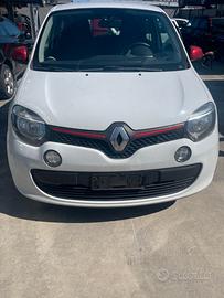 Ricambi renault twingo 2018 cofano paraurti anteri
