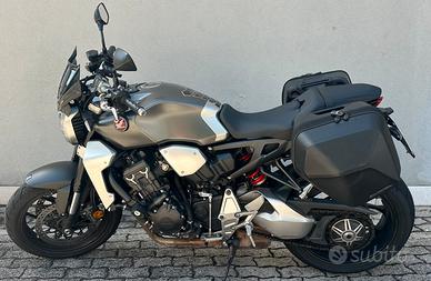 HONDA CB 1000 R