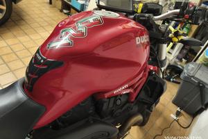 Ducati Monster 821