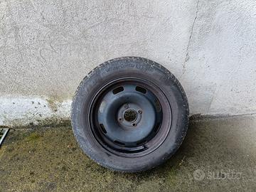 N°4 cerchi 15" (6J x 15 H2)