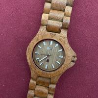 Orologio WEWOOD in legno