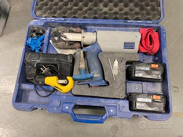 PRESSATRICE multistrato TECOM