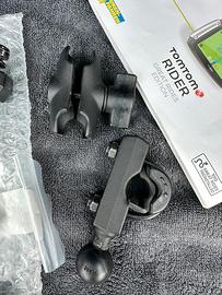 Staffa RAM cavi dedicati TomTom