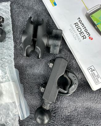 Staffa RAM cavi dedicati TomTom