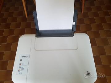 Stampante HP Deskjet 1510, nero + colori