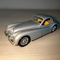 Jaguar XK120 1/24 Burago Vintage Bburago 