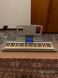 Tastiera Yamaha PSR-295