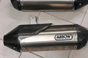 Doppio terminale arrows