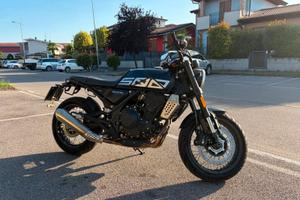 Brixton Crossfire 500 X - 2023 - valuto permute
