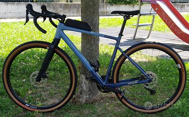 Bici gravel Focus atlas 6.8 tg. L 