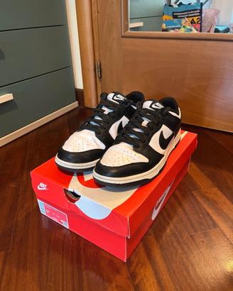 Nike Dunk Low Panda