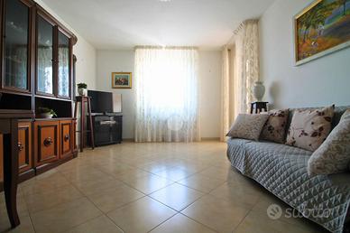4 LOCALI A OSTUNI