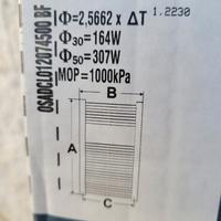 termoarredo bagno imballato DeLonghi