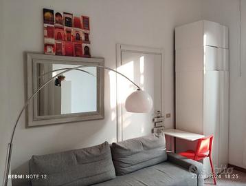 Camera per ragazza o donna