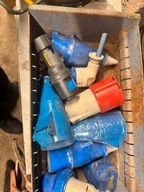 Spine  industriali 220v e 380v