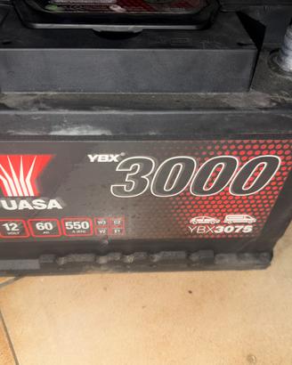 batteria auto yuasa
