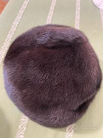 2 cappelli di pelliccia