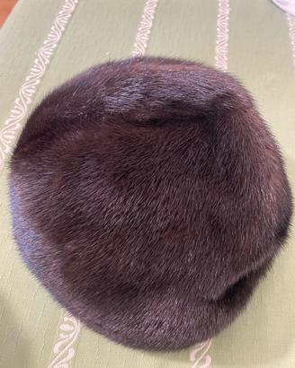 2 cappelli di pelliccia