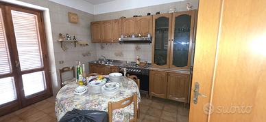 Cucina completa in legno con forno + Mobile