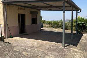 Rustico in contrada Risicallà