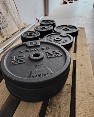 Kit manubri e bilanciere bodybuilding 93kg