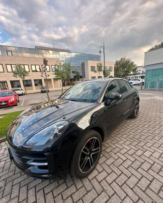 Porsche Maccan