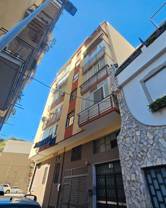 Zona Camaro, appartamento con posto auto