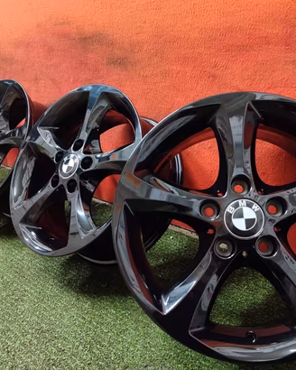 Cerchi BMW Serie 1 2 Originali 7Jx17 ET47 5x120