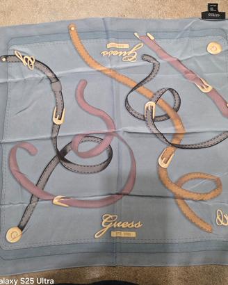 Foulard Guess in Seta