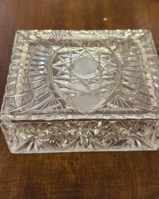 Scatola portagioie vintage in vetro molato