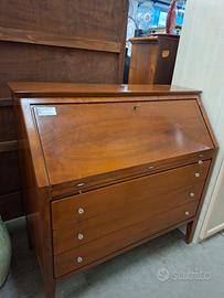 Secreter con cassetti 