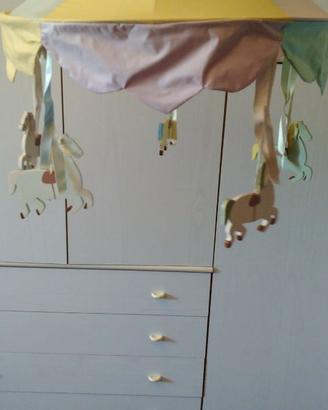 Lampadario giostrina cavalli