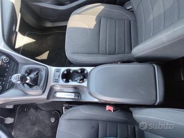 Poggia braccio FORD KUGA del 2014