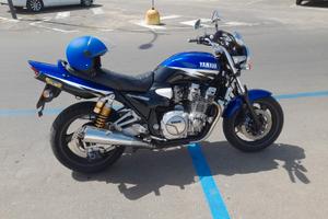 YAMAHA XJR 1300 SP