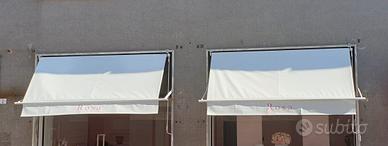 Coppia di tende da sole