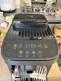 Macchina del caffè de longhi magnifica evo