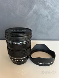 Obiettivo zoom Olympus 8-25 mm F / 4 PRO