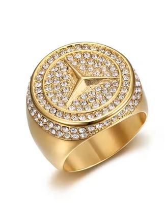 Anello Mercedes unisex con brillantini incastonati