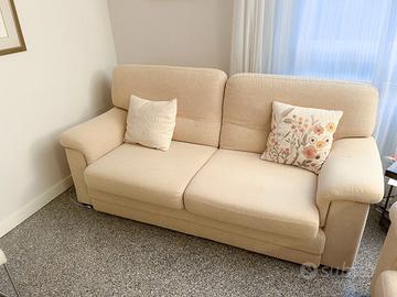 Coppia Divani 3 e 2 posti