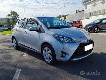 Toyota Yaris 1.5 HYBRID ACTIVE