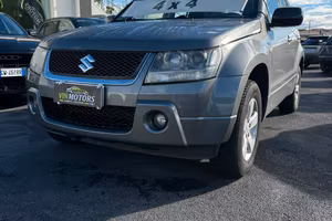 Suzuki Grand Vitara 1.9 DDiS 5 porte Executive 03/