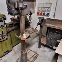 attrezzatura varia officina moto meccanica