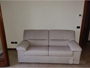 Divano 3 posti antimacchia sfoderabile e lavabile