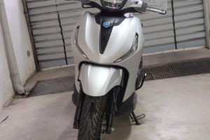 Piaggio Beverly 400 S