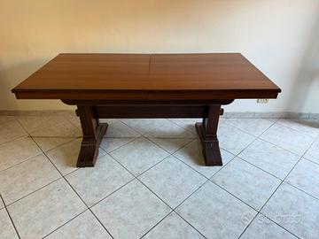 Tavolo allungabile in legno 