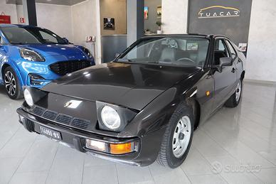 Porsche 924