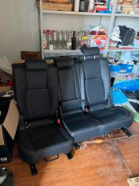 Sedili posteriori discovery sport hse