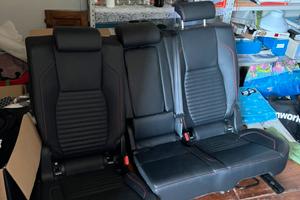 Sedili posteriori discovery sport hse