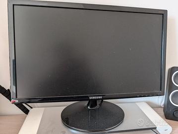 Monitor Samsung 24 Pollici