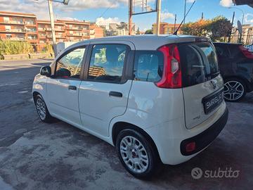Fiat Panda 1.2 Lounge PARI AL NUOVO-------